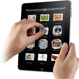 El iPad de Apple y las publicaciones del futuro imaginadas por Stanley Kubrick y Arthur C. Clarke